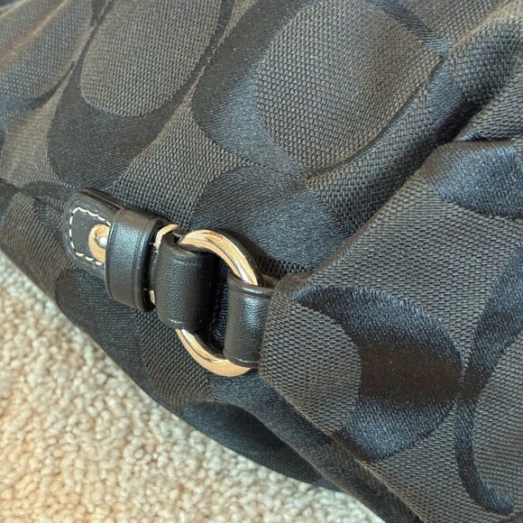 Coach Shoulder Bag Soho Jacquard Signature Duffle Black - Picture 10 of 15